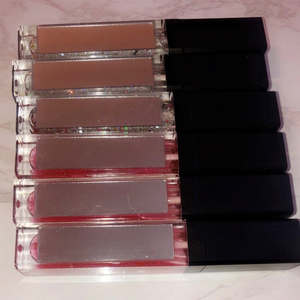 Glow gloss